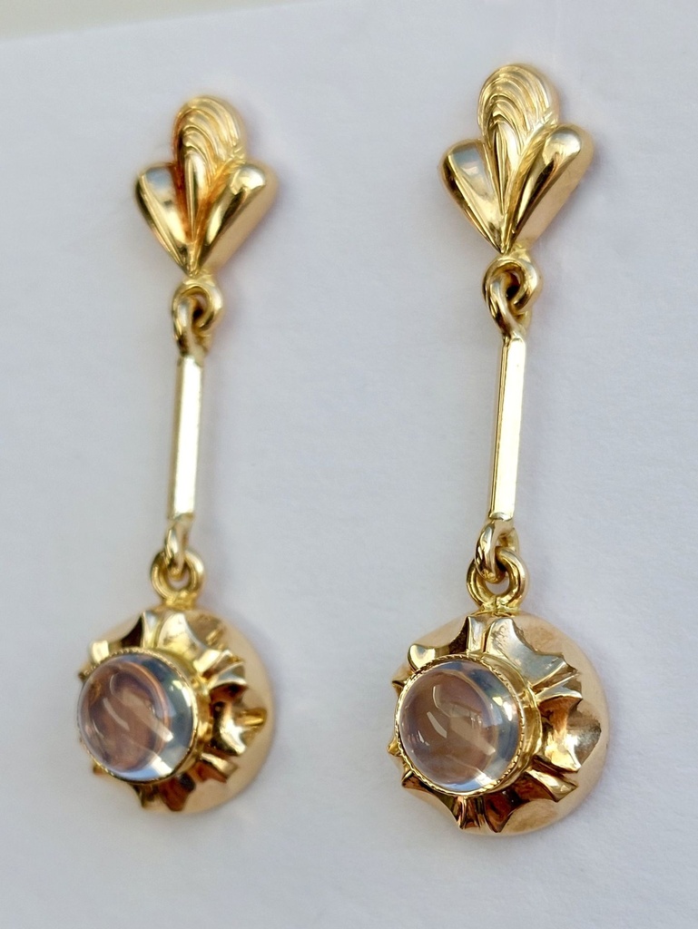 Vintage 18k Gold Moonstone Scandinavian Drop Earrings