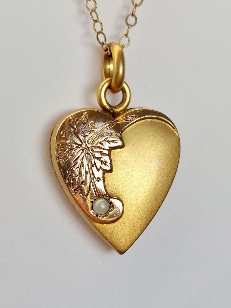 Edwardian French Heart Pendant in rose & yellow gold