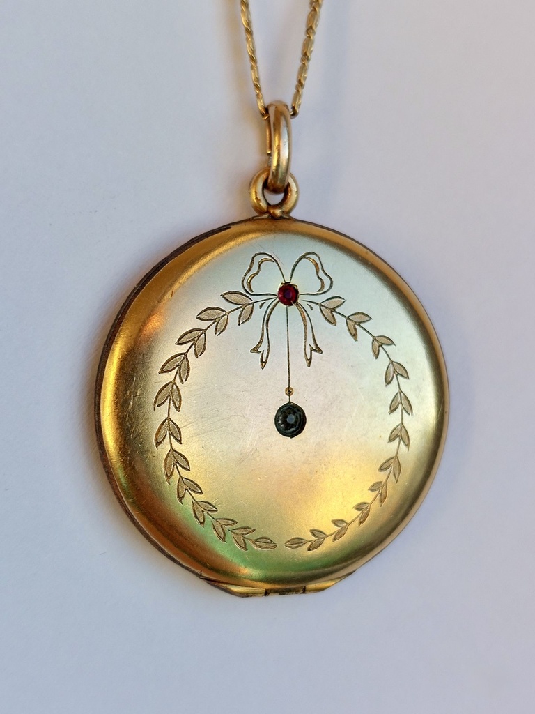 Edwardian Large Locket with foliage, bow and Monogram EC