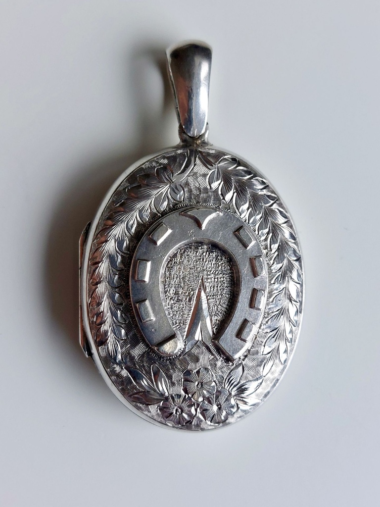 Victorian 1882 Silver Horseshoe Lucky Locket - Birmingham Assay
