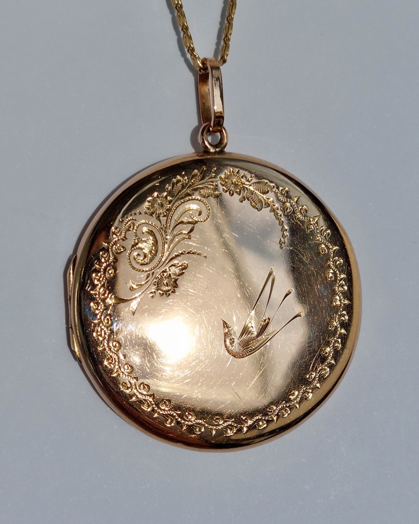 Antique rose gold locket with swallow bird (Bird)