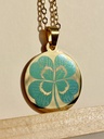 Number 21 - Small four-leaf clover pendant in yellow gold