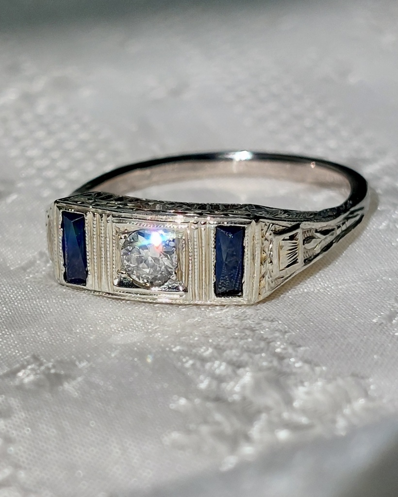 Art Deco 18k white gold Sapphire and Diamond band