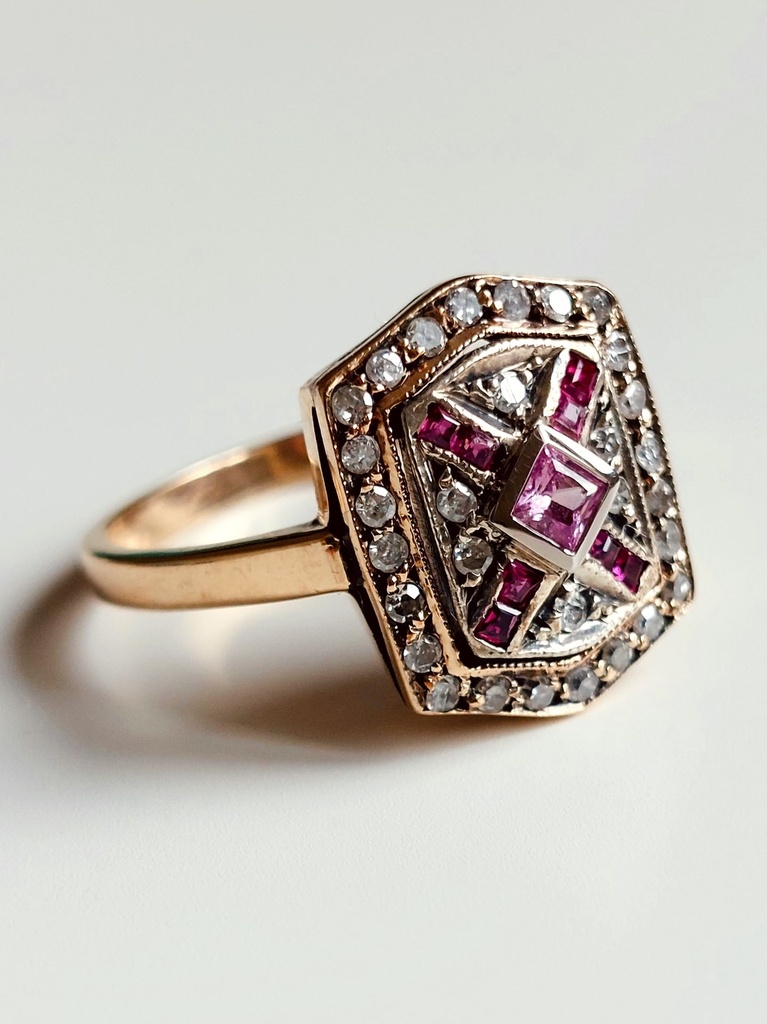 Art Deco Pave Diamonds Ring with a central Natural Pink Sapphire and Rubies