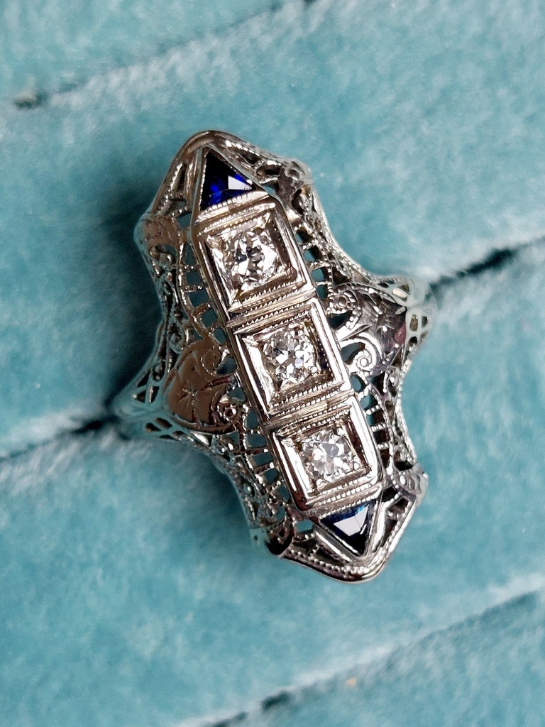 Art Deco 18k White Gold Shield Ring with Diamonds and Sapphires